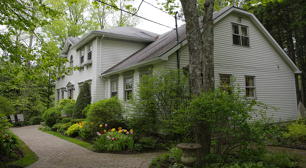 Bed and Breakfast located in Halifax, Nova Scotia, Canada
